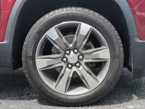 Used 2018 GMC Acadia SLT FWD image 13