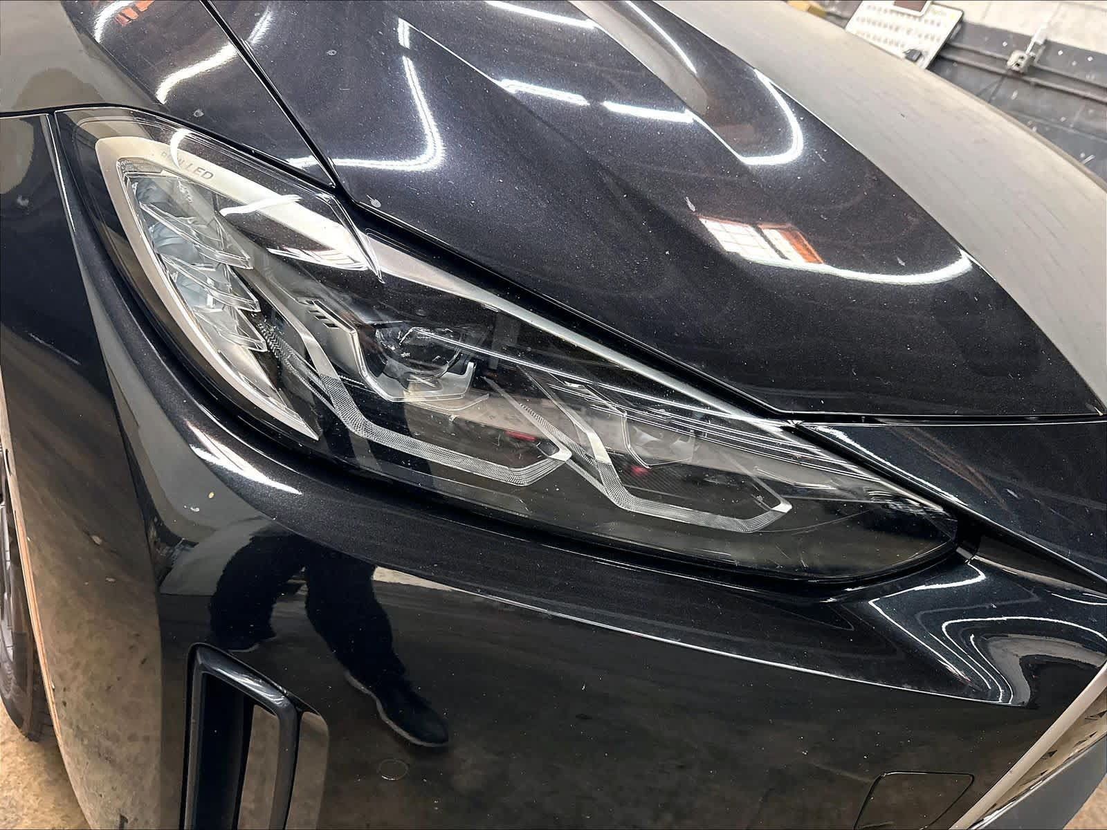 Used 2023 BMW i4 eDrive40 w/ Premium Package RWD image 31