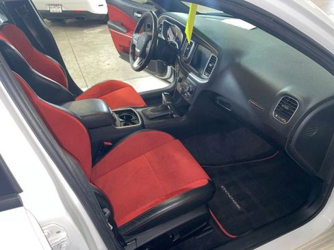 Used 2016 Dodge Charger R/T Scat Pack w/ Beats Audio Group image 15