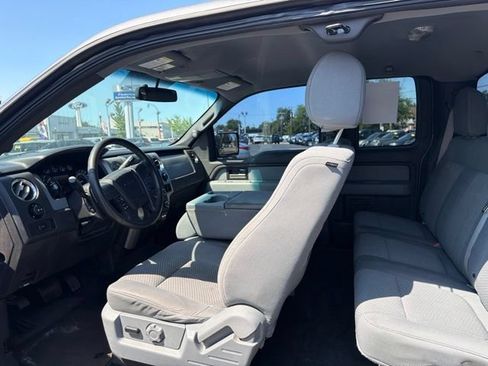 Used 2014 Ford F150 XLT w/ Equipment Group 302A Luxury AWD/4WD image 10