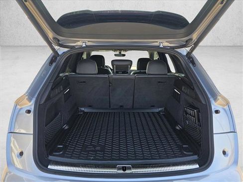 Certified 2023 Audi Q5 e Prestige w/ Prestige Package image 25