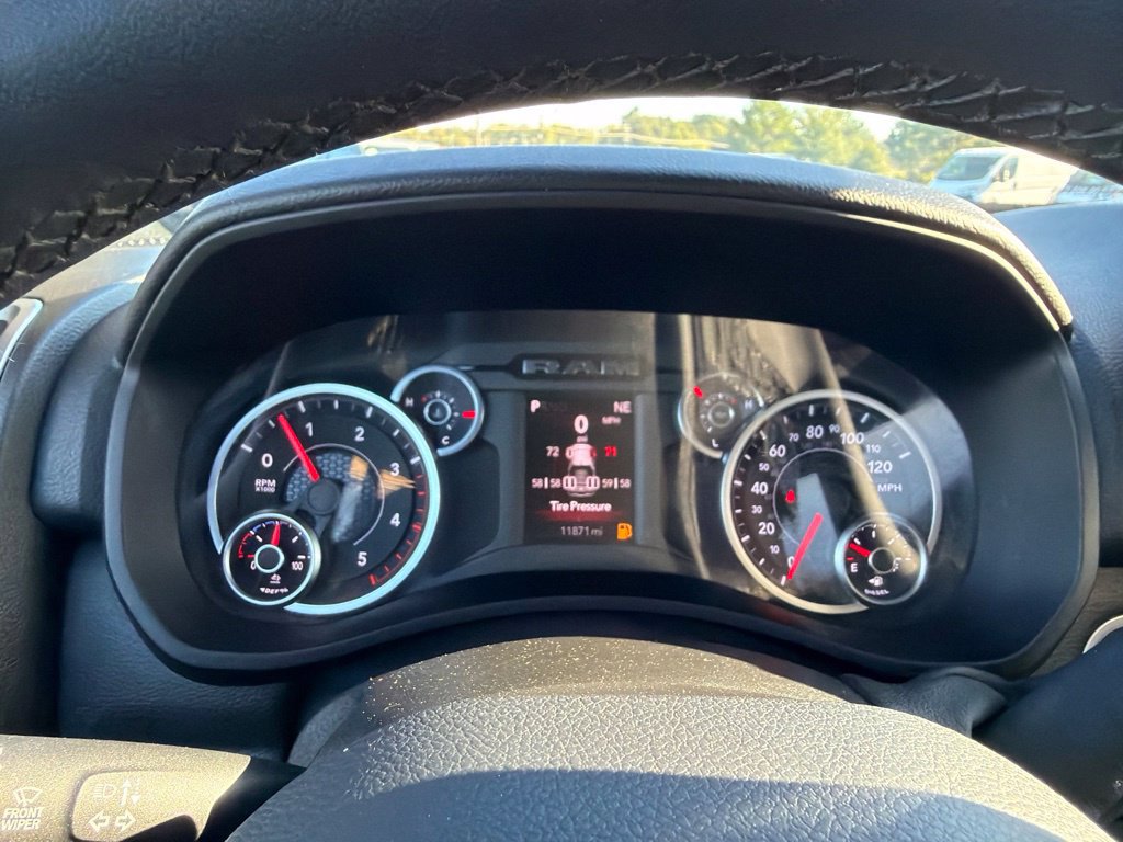 Used 2025 RAM 3500 Lone Star AWD/4WD image 20