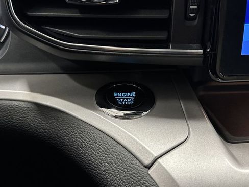 Used 2023 Ford Explorer XLT w/ Equipment Group 202A image 23