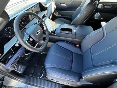 New 2026 INFINITI QX80 SPORT image 10