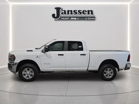 Used 2025 RAM 2500 Big Horn image 2