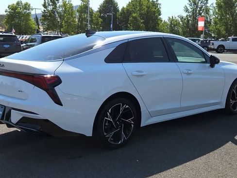 Used 2025 Kia K5 GT-Line w/ GT-Line Premium Package FWD image 8