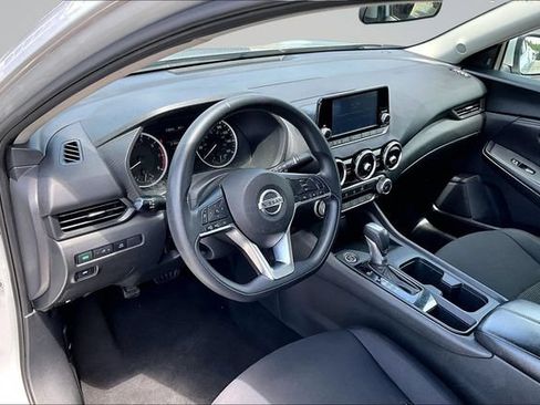 Used 2023 Nissan Sentra S FWD image 15