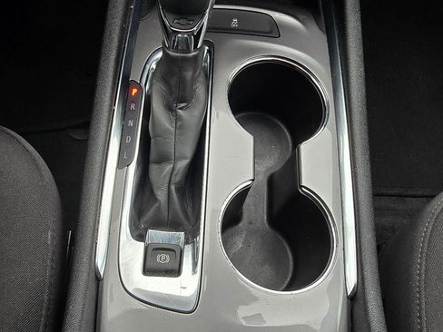 Used 2023 Chevrolet Malibu LT image 17