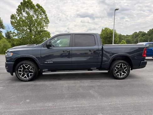 Used 2026 RAM 1500 Laramie w/ Sport Appearance Package AWD/4WD image 7