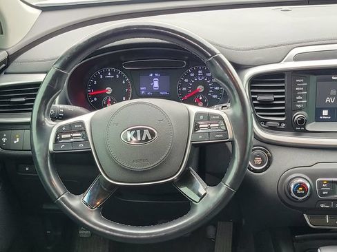 Used 2020 Kia Sorento LX AWD/4WD image 28