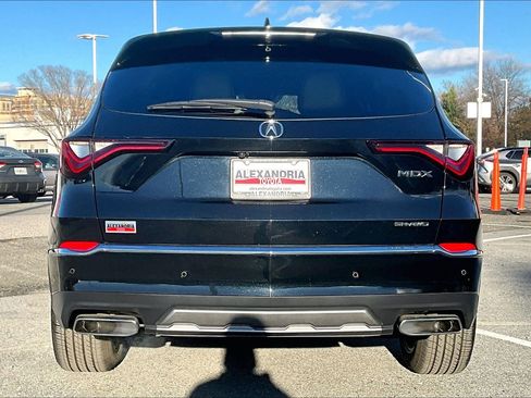 Used 2025 Acura MDX SH-AWD w/ Technology Package image 4