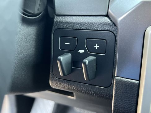 New 2025 Toyota Tacoma TRD Off-Road image 26