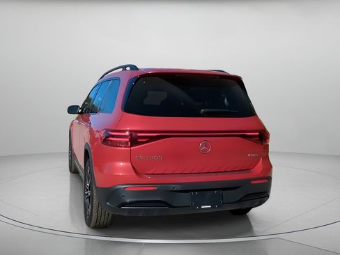 Used 2024 Mercedes-Benz EQB 300 EQB 300 image 22