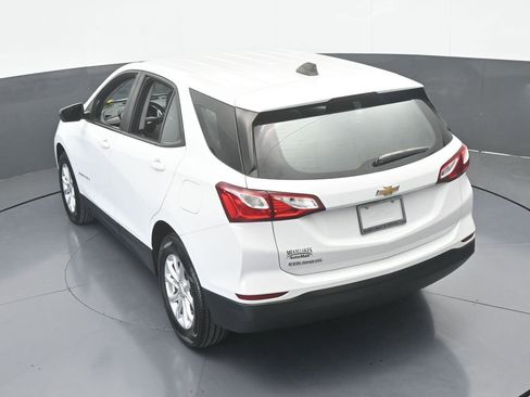 Used 2021 Chevrolet Equinox LS image 45