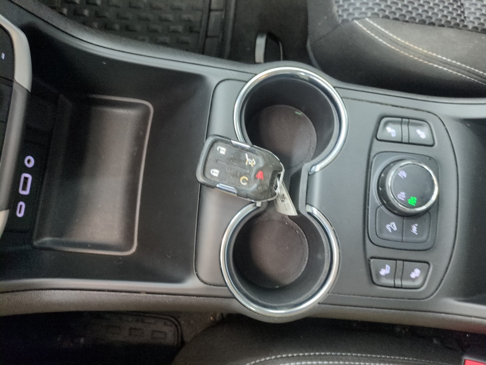 Used 2023 GMC Terrain SLE w/ Driver Convenience Package AWD/4WD image 18