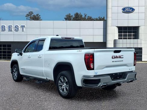 Used 2023 GMC Sierra 1500 SLE w/ X31 Off-Road Package AWD/4WD image 7