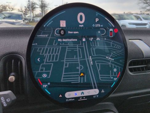 Certified 2025 MINI Cooper S image 28