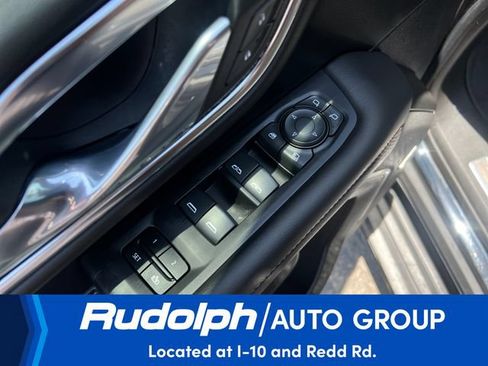 Used 2023 GMC Yukon AT4 AWD/4WD image 11