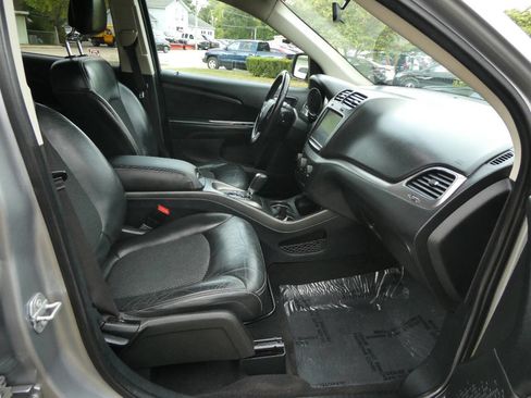 Used 2018 Dodge Journey Crossroad image 23