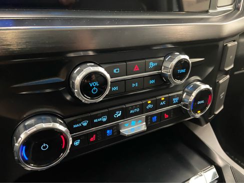 New 2026 Ford F350 Lariat w/ Black Appearance Package AWD/4WD image 38