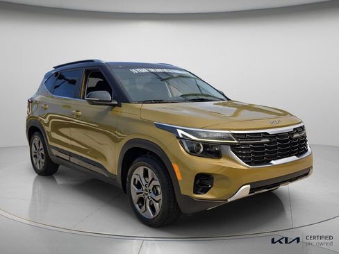 Certified 2024 Kia Seltos S FWD image 9