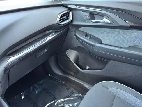 Certified 2023 Chevrolet TrailBlazer LT w/ Confidence II Package AWD/4WD image 26