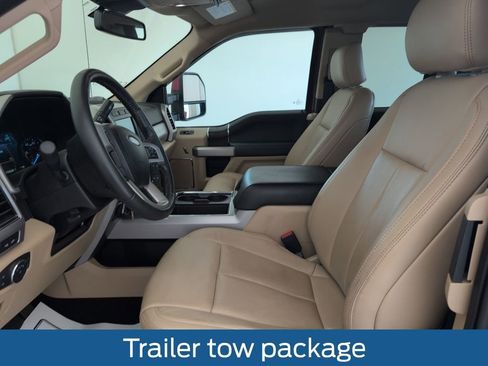 Certified 2020 Ford F350 Lariat w/ Lariat Value Package RWD image 4