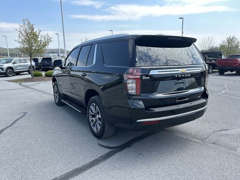 Used 2024 Chevrolet Tahoe LT w/ Luxury Package image 5