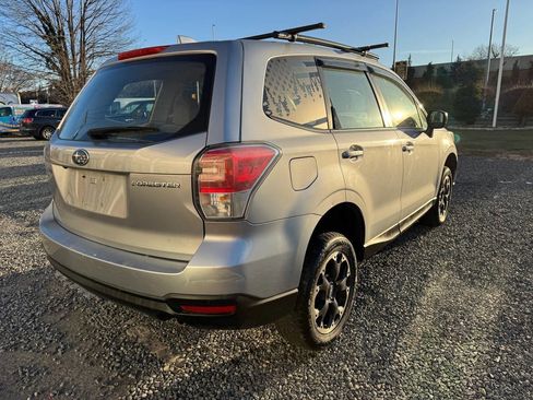 Used 2018 Subaru Forester 2.5i image 7