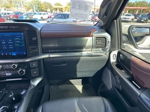 Used 2023 Ford F150 Lariat w/ Equipment Group 502A High image 4