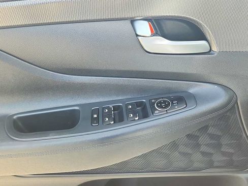Used 2020 Hyundai Santa Fe SE w/ Cargo Package FWD image 16