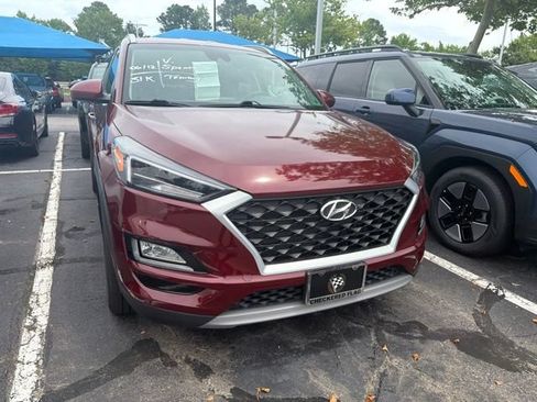 Used 2020 Hyundai Tucson Sport FWD image 2