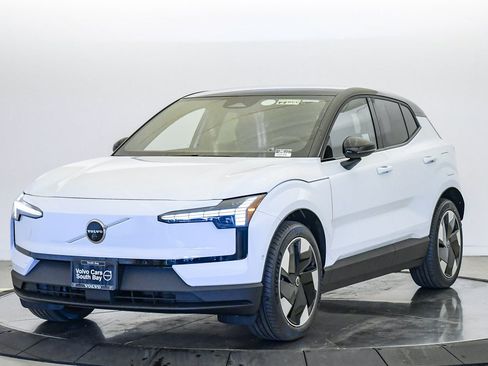 New 2026 Volvo EX30 Ultra w/ Climate Package AWD/4WD image 1