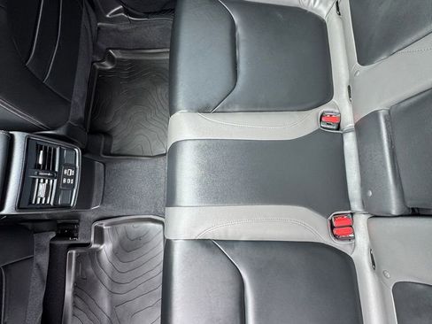 Certified 2025 Subaru Forester Sport AWD/4WD image 32