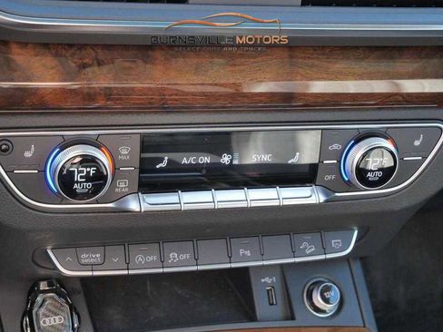 Used 2018 Audi Q5 2.0T Premium Plus w/ Premium Plus Package image 21