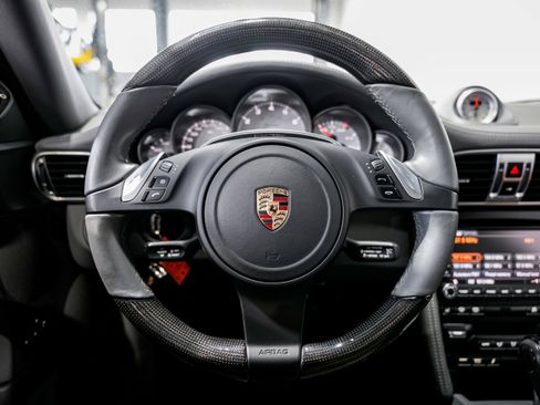 Used 2011 Porsche 911 Turbo image 10