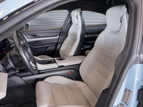 Certified 2022 Porsche Taycan Turbo AWD/4WD image 5