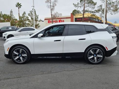 Used 2025 BMW iX xDrive50 w/ Sport Package image 9