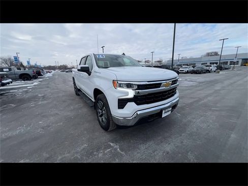 Certified 2024 Chevrolet Silverado 1500 LT image 2