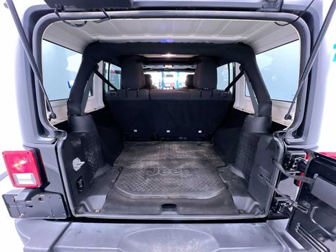Used 2016 Jeep Wrangler Unlimited Sport w/ Quick Order Package 24S AWD/4WD image 41
