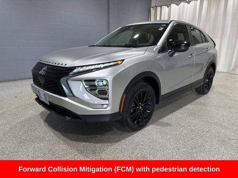 Used 2023 Mitsubishi Eclipse Cross LE AWD/4WD image 6