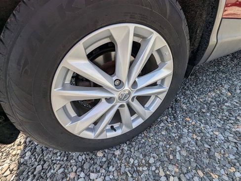 Used 2018 Nissan Rogue Sport S w/ S Appearance Package FWD image 36
