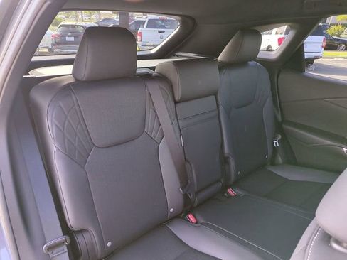 Used 2025 Lexus RX 350 Premium image 30