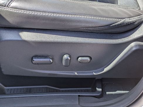 Used 2016 Ford Escape Titanium w/ Equipment Group 301A FWD image 12