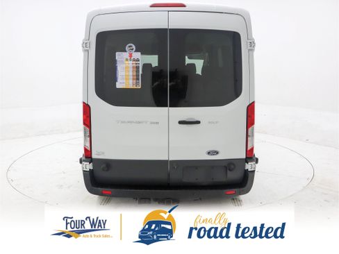 Used 2017 Ford Transit 350 XLT image 5