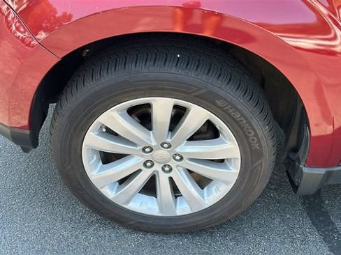 Used 2013 Subaru Forester 2.5X Premium AWD/4WD image 8