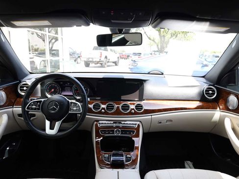 Used 2019 Mercedes-Benz E 450 4MATIC Sedan image 14