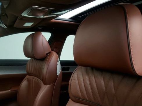 Used 2023 Genesis G90 3.5T AWD/4WD image 47