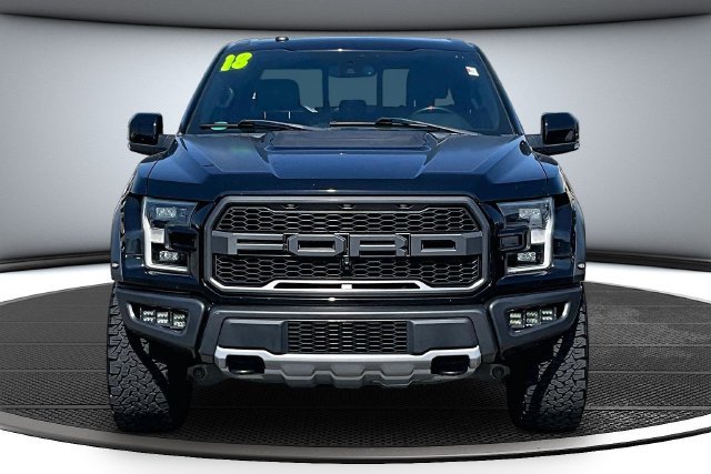 Used 2018 Ford F150 Raptor w/ Equipment Group 802A Luxury AWD/4WD image 2
