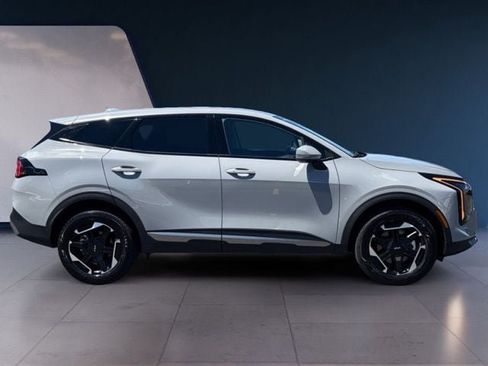 Certified 2026 Kia Sportage S AWD/4WD image 6